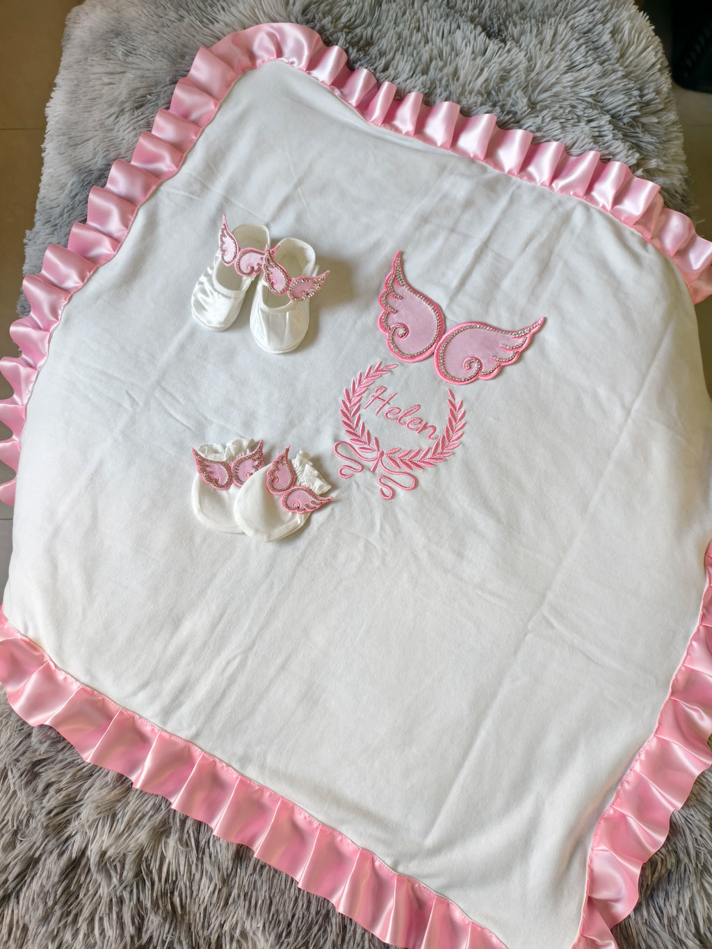 Newborn Baby Girl Coming Home Outfit – Anti-Scratch Soft Breathable Fabric with Custom Name for Christening